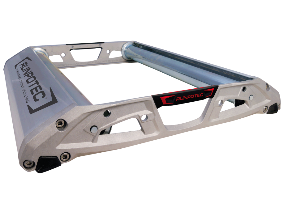 RUNPOTEC 10135 Odvíječka kabelových bubnů PRO 670